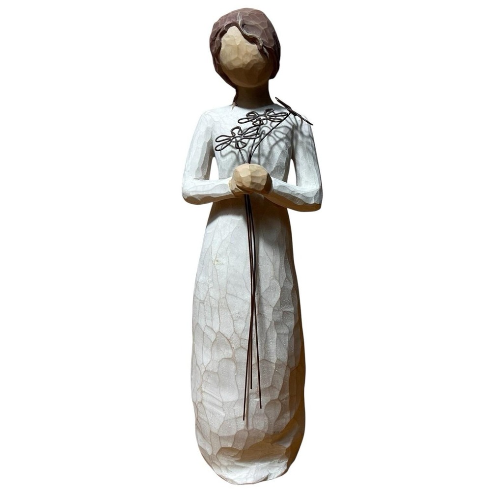 Willow Tree Grateful Sculpted Hand Painted Resin Figurine by Susan Lordi  2004